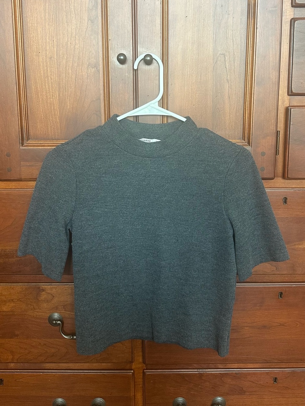 Pull&Bear Charcoal Gray Short-Sleeve Knit Top